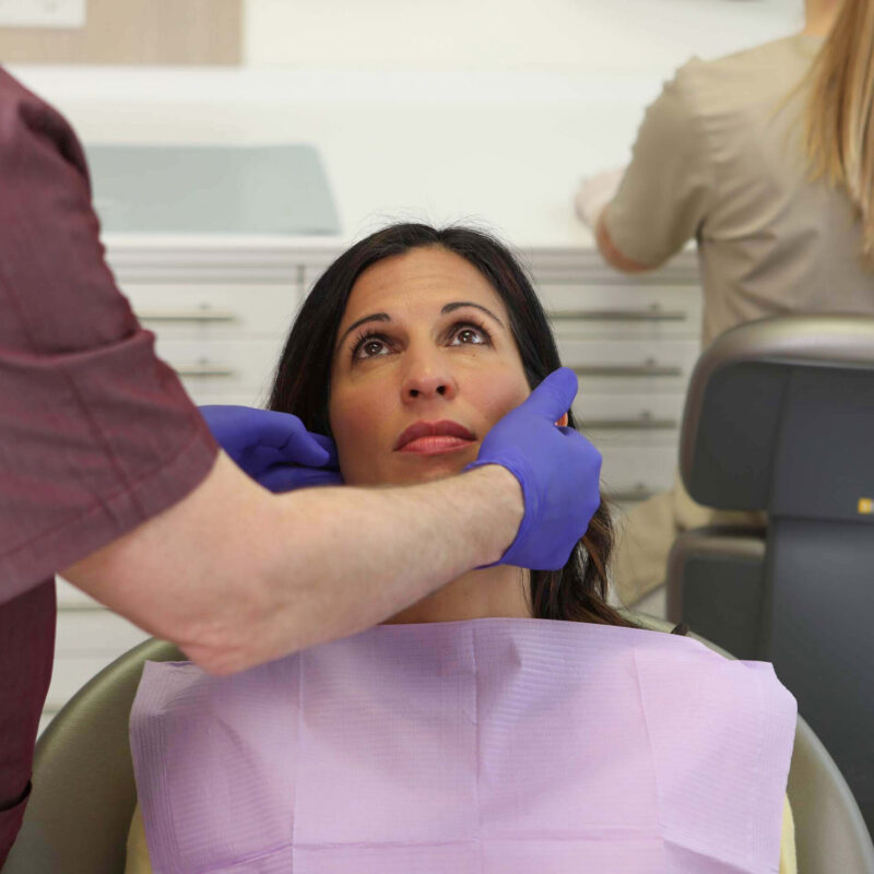 Zahnaerzte_am_Augustaplatz_Kiefergelenkserkrankung_Kachel Zahnaerzte_am_Augustaplatz_Kiefergelenkserkrankung_Kachel