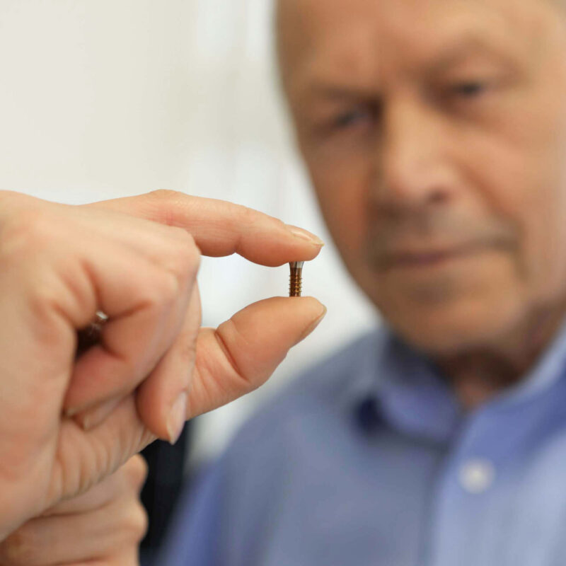 Zahnaerzte_am_Augustaplatz_Implantate_Kachel Zahnaerzte_am_Augustaplatz_Implantate_Kachel